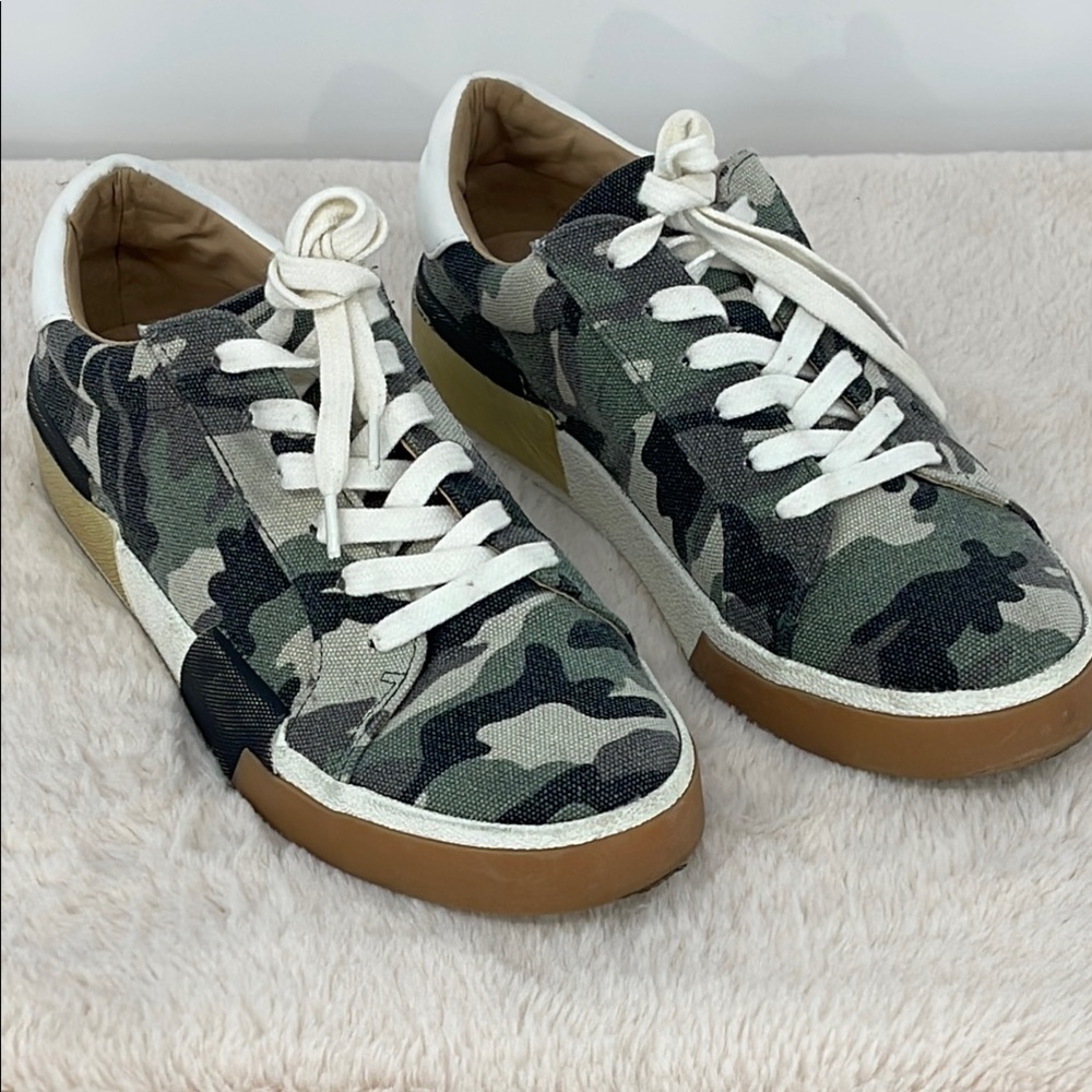 STEVE MADDEN SIZE 7 Camouflage Womens Sneakers